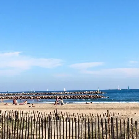 아파트 Avec Parking A 600m Des Plages A - Fr-1-338-162